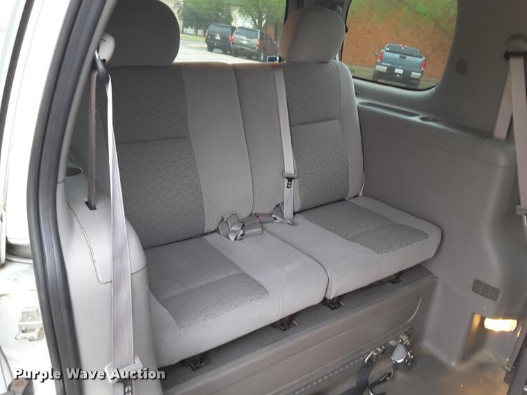 image for item DA6020 2007 Chevrolet Uplander Cargo van