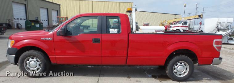 image for item DA8010 2011 Ford F150 XL SuperCab pickup truck