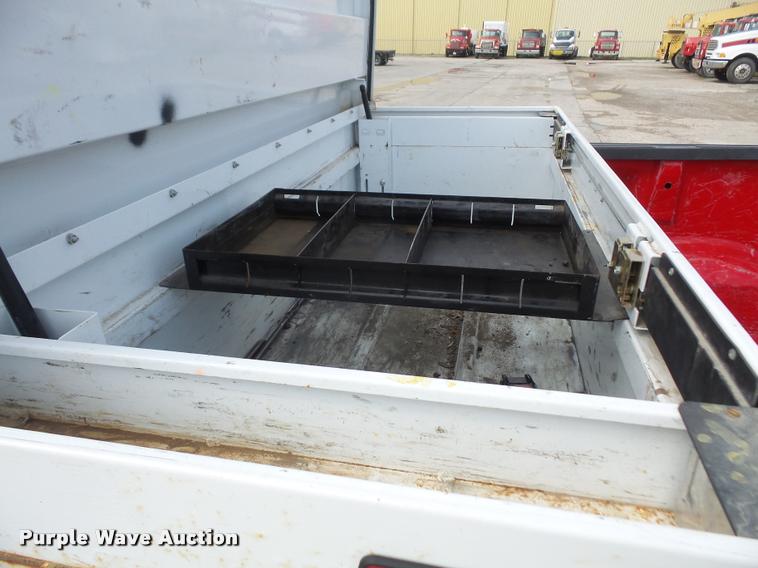 image for item DA8010 2011 Ford F150 XL SuperCab pickup truck