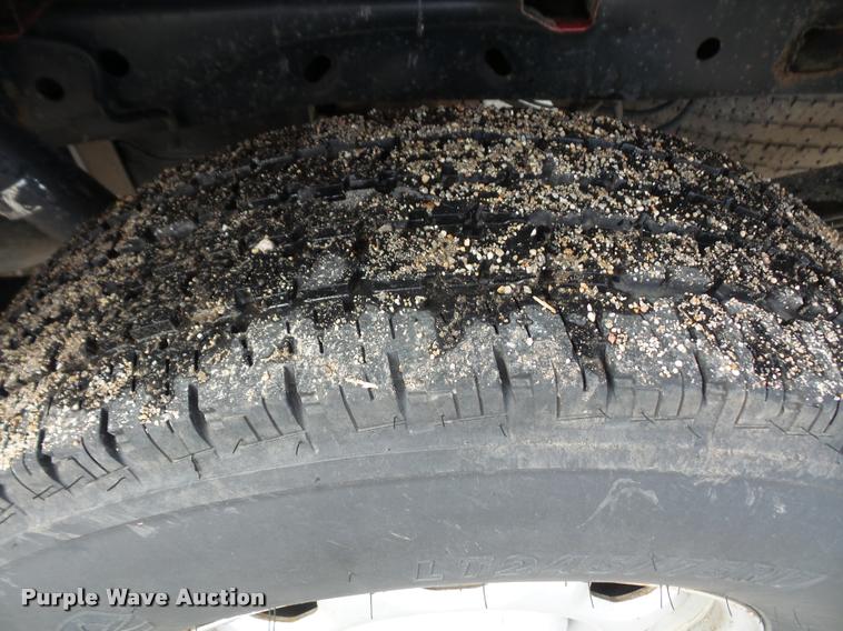 image for item DA8010 2011 Ford F150 XL SuperCab pickup truck