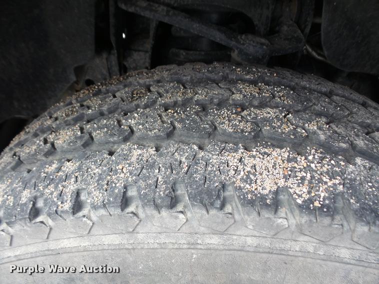 image for item DA8010 2011 Ford F150 XL SuperCab pickup truck