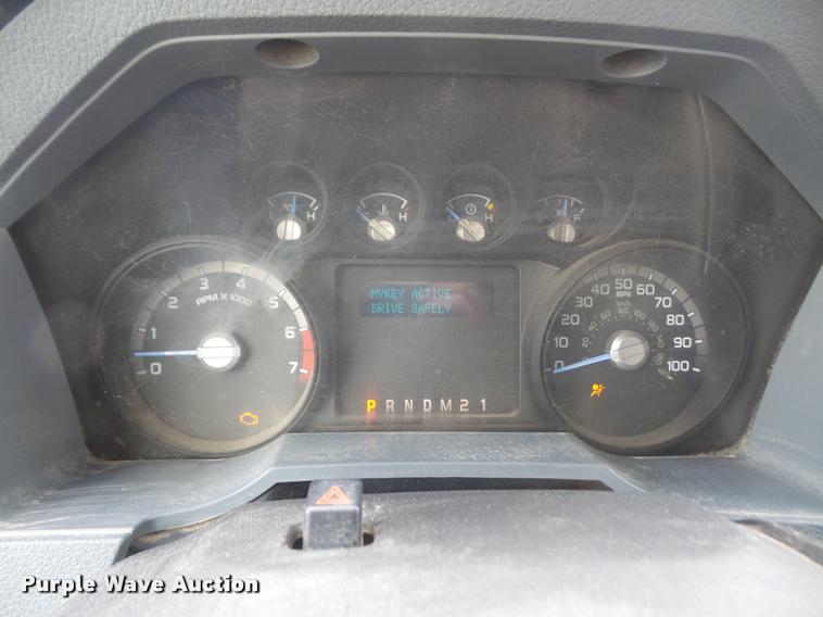 image for item DA8011 2011 Ford F250 Super Duty SuperCab pickup truck