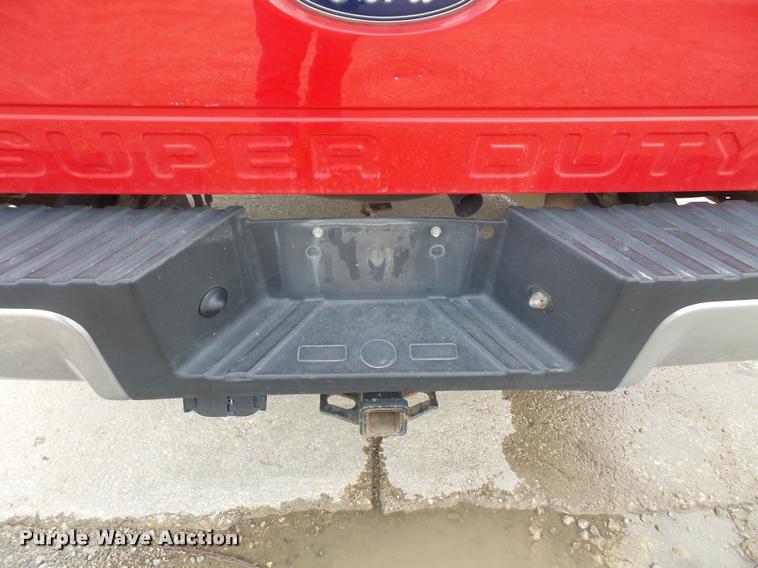 image for item DA8011 2011 Ford F250 Super Duty SuperCab pickup truck