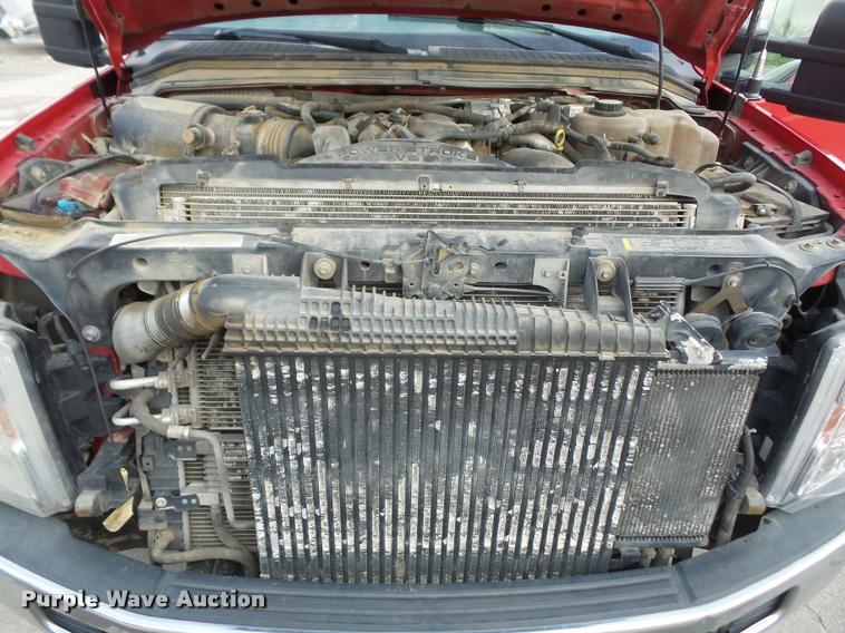 image for item DA8012 2008 Ford F350 Super Duty Crew Cab pickup truck cab and chassis