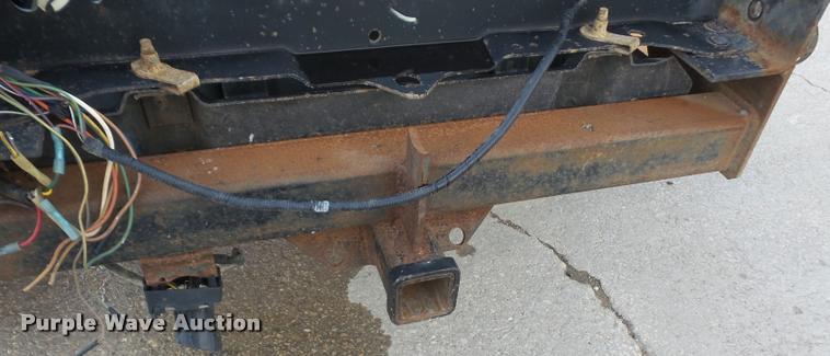 image for item DA8012 2008 Ford F350 Super Duty Crew Cab pickup truck cab and chassis