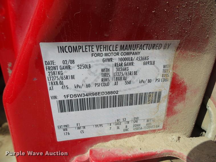 image for item DA8012 2008 Ford F350 Super Duty Crew Cab pickup truck cab and chassis