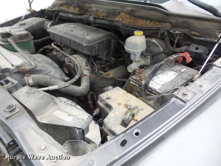 image for item DA8028 2003 Dodge Ram 1500 Quad Cab pickup truck