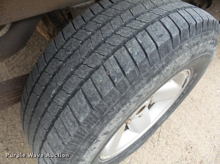 image for item DA8028 2003 Dodge Ram 1500 Quad Cab pickup truck