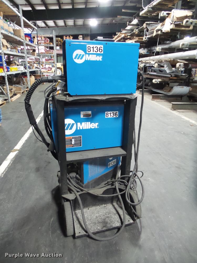 image for item DA9045 Miller Aluma Power 450MPA907483 welder
