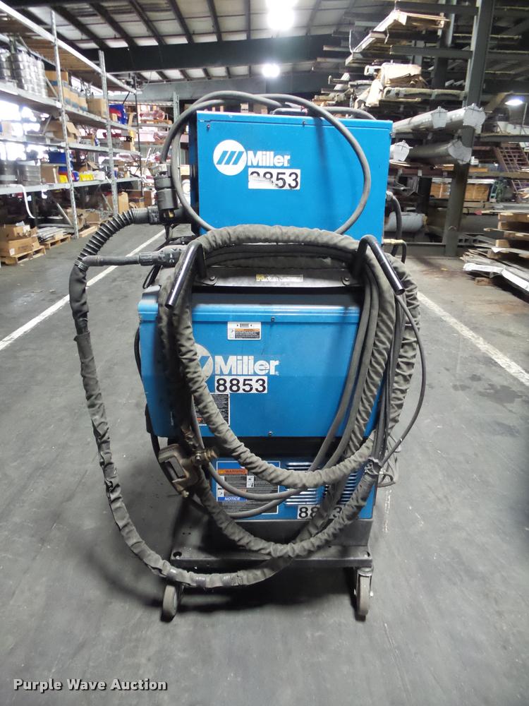 image for item DA9046 Miller Aluma Power 450MPA907483 welder