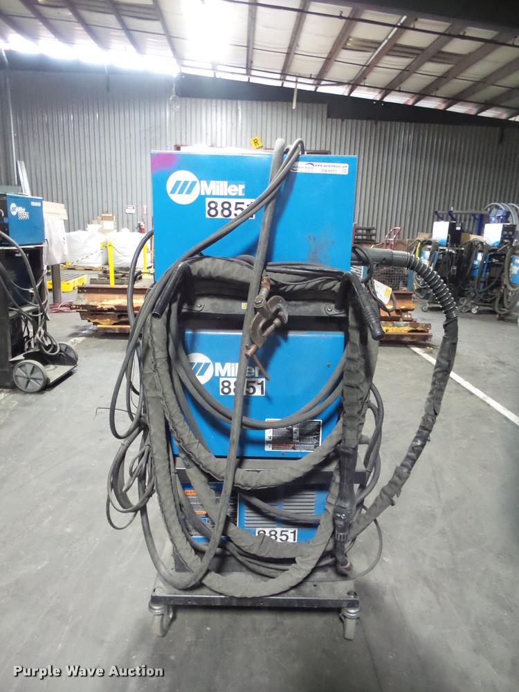 image for item DA9051 Miller Aluma Power 350MPA907420001 welder