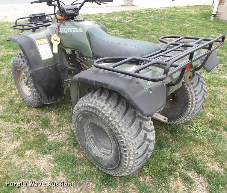 image for item DA9433 1999 Honda 300 ATV