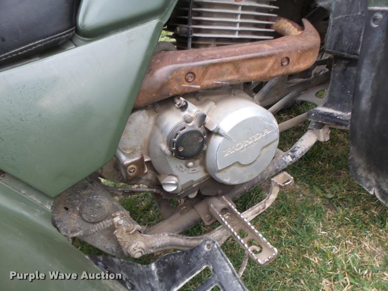 image for item DA9433 1999 Honda 300 ATV