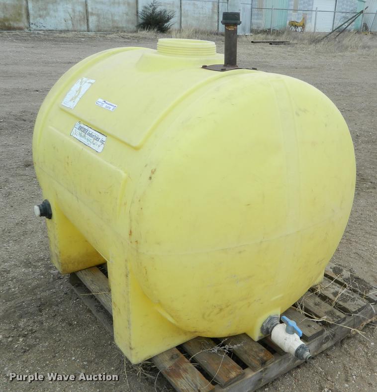 image for item DA9708 Snyder poly tank