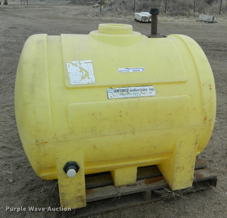 image for item DA9708 Snyder poly tank