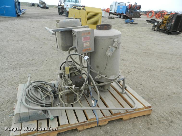 image for item DA9709 Aqua Blast high pressure cleaner