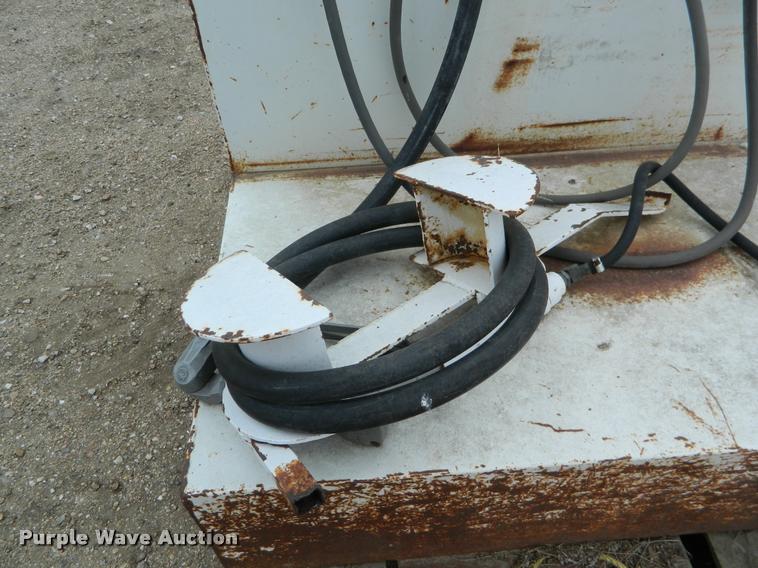 image for item DA9712 L-shaped fuel tank