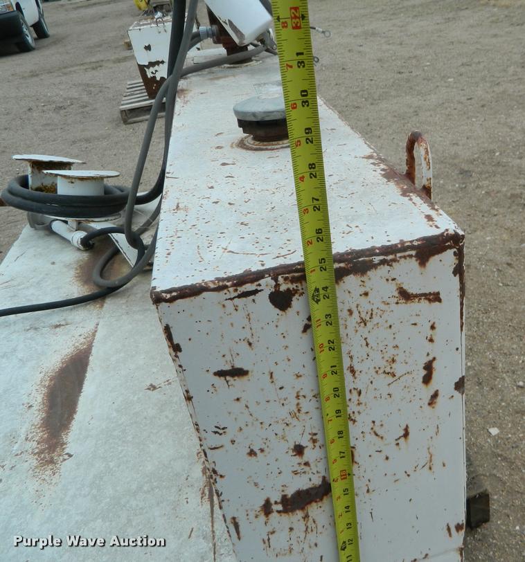 image for item DA9712 L-shaped fuel tank