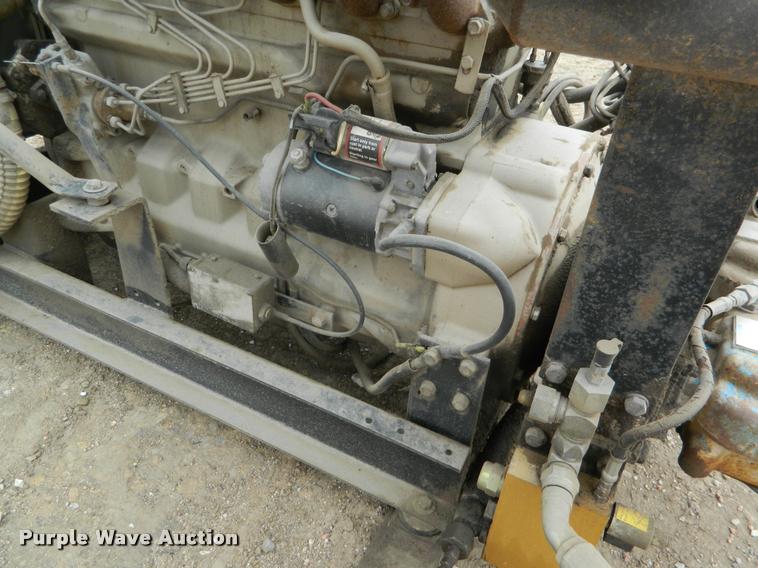 image for item DA9713 John Deere six cylinder diesel engine