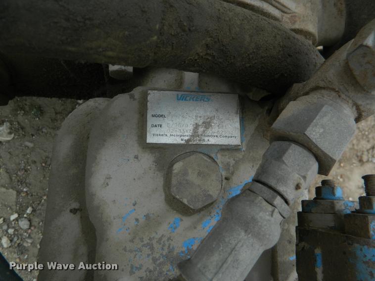 image for item DA9713 John Deere six cylinder diesel engine