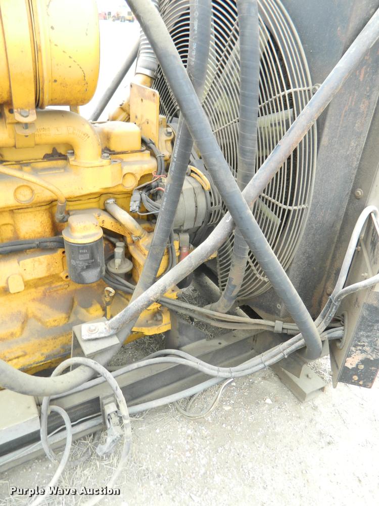 image for item DA9714 John Deere six cylinder diesel engine