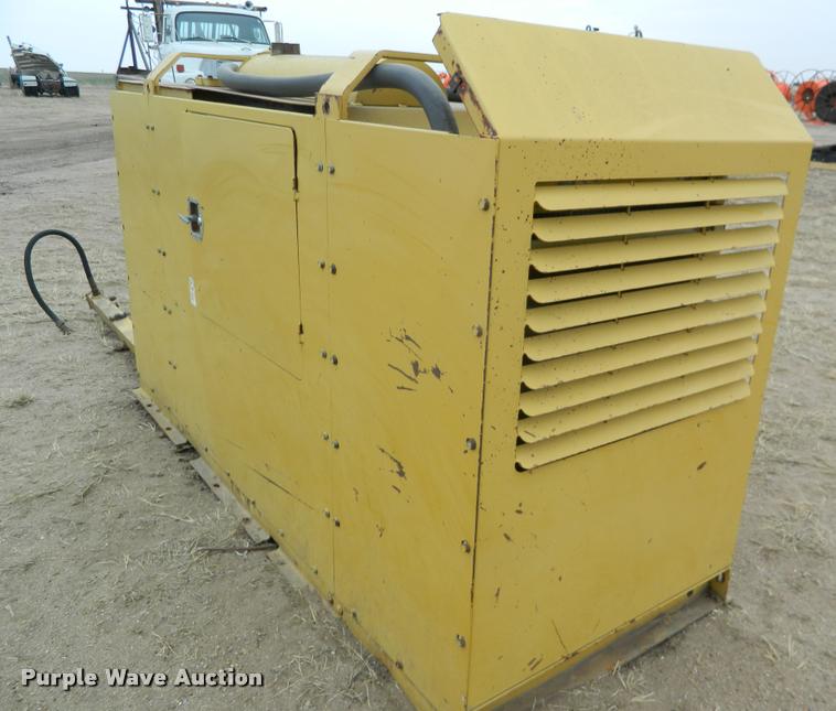 image for item DA9715 Cummins six cylinder diesel engine