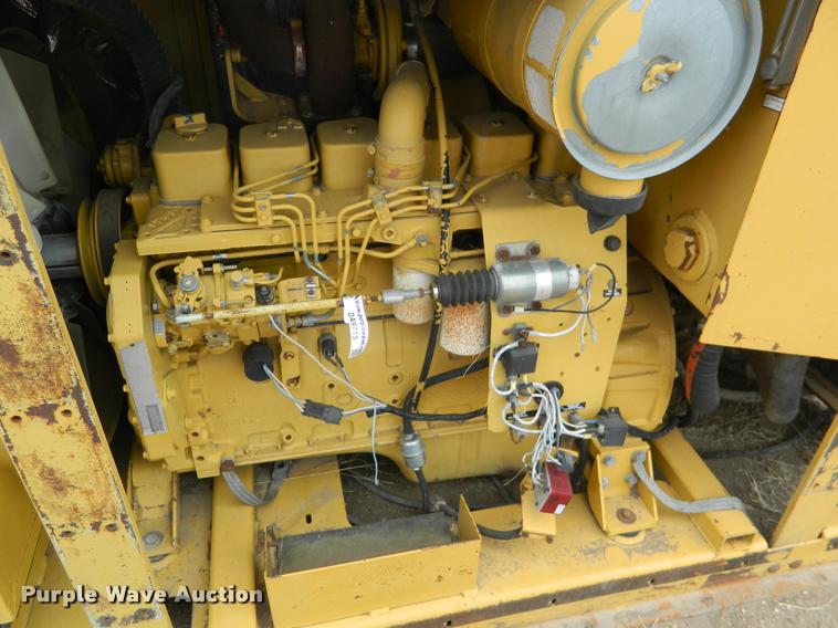 image for item DA9715 Cummins six cylinder diesel engine