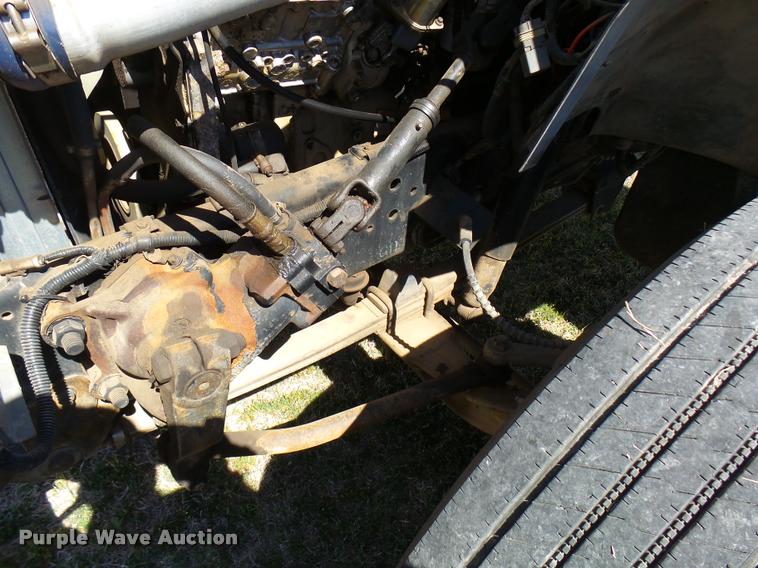 image for item DB0131 1997 Ford F800 flatbed truck