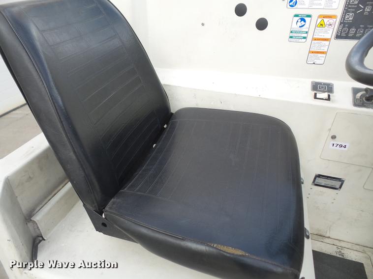 image for item DB0555 Tennant 8410 floor sweeper