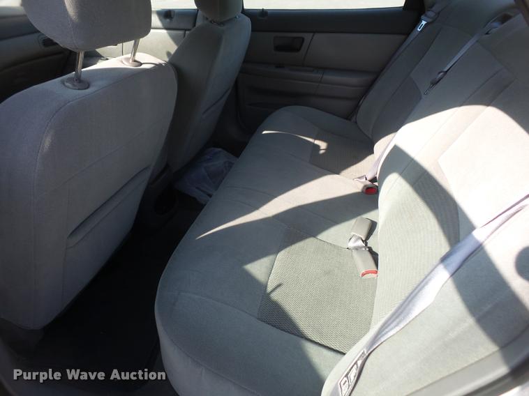 image for item DB0588 2003 Ford Taurus