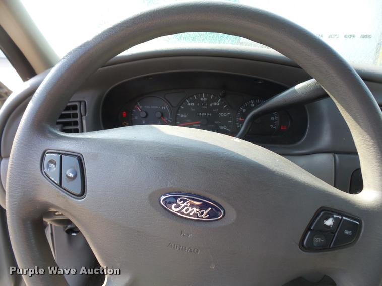 image for item DB0588 2003 Ford Taurus