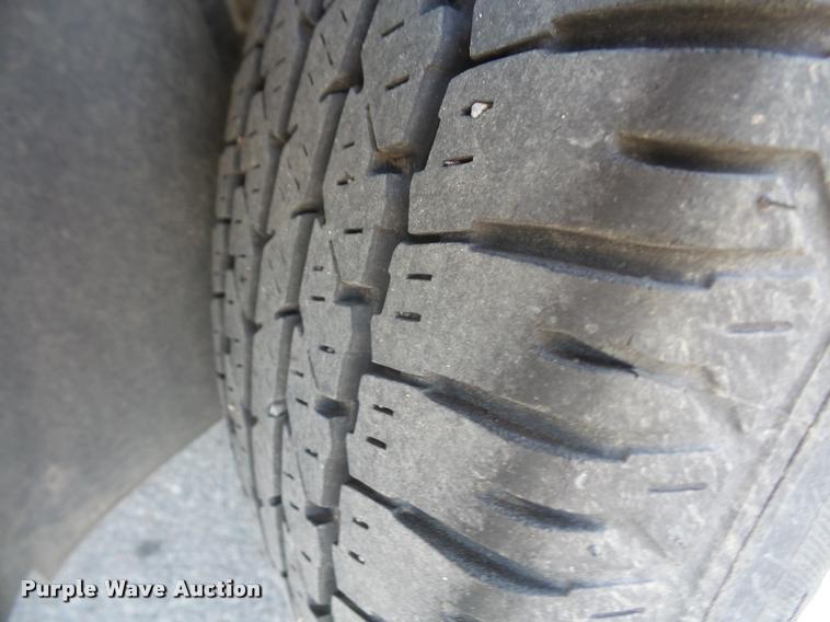 image for item DB0588 2003 Ford Taurus