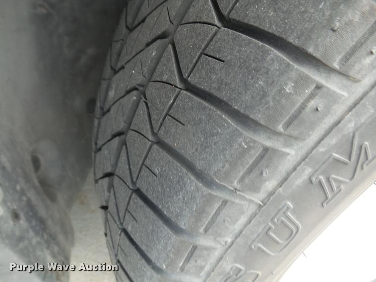 image for item DB0590 1999 Ford Taurus