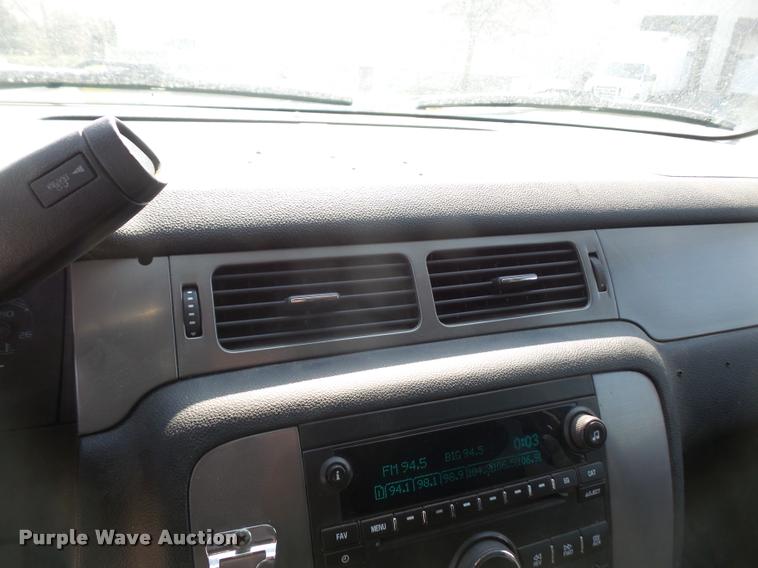 image for item DB0591 2011 Chevrolet Tahoe Police SUV