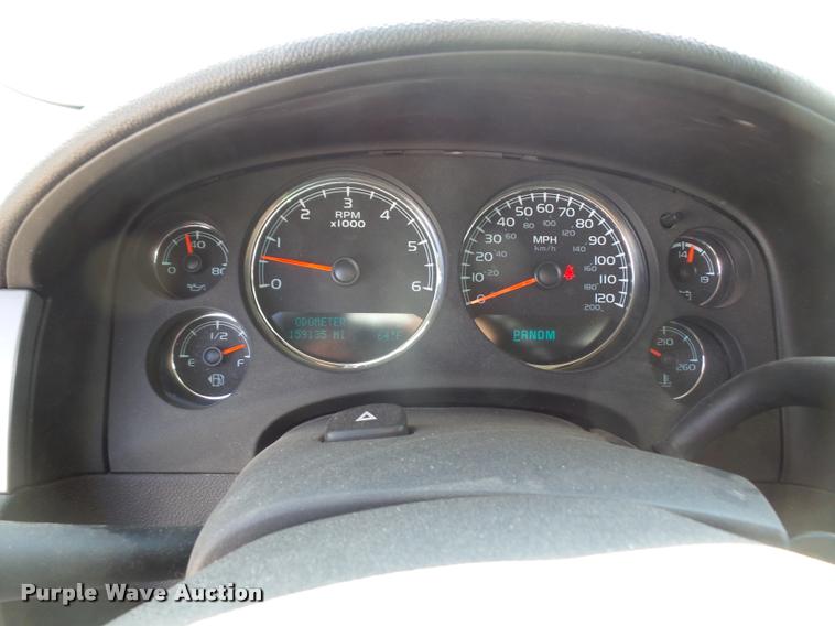 image for item DB0591 2011 Chevrolet Tahoe Police SUV