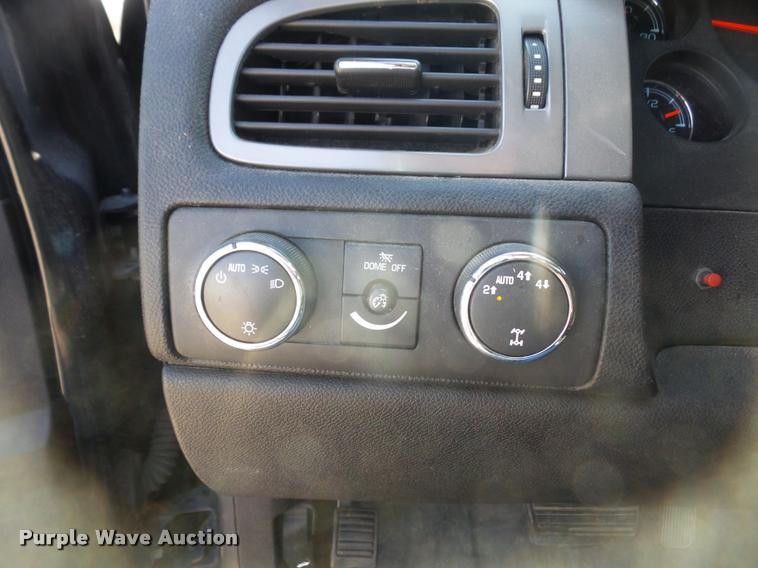 image for item DB0591 2011 Chevrolet Tahoe Police SUV