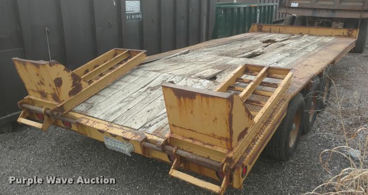 image for item DB0875 1984 Eager Beaver equipment trailer