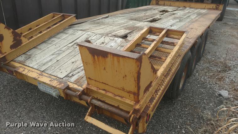 image for item DB0875 1984 Eager Beaver equipment trailer