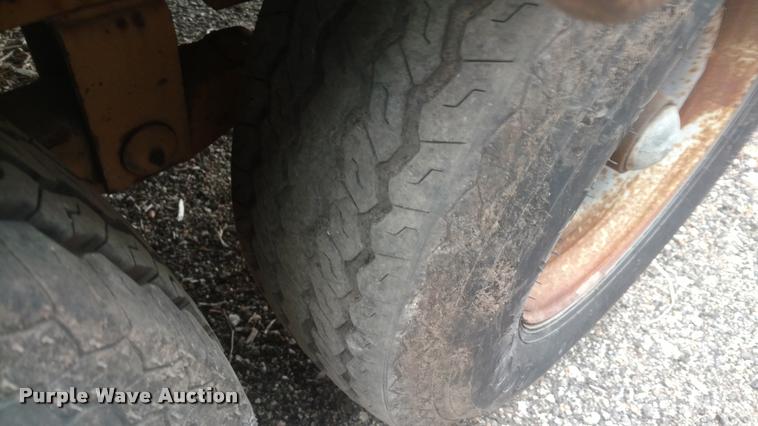 image for item DB0875 1984 Eager Beaver equipment trailer