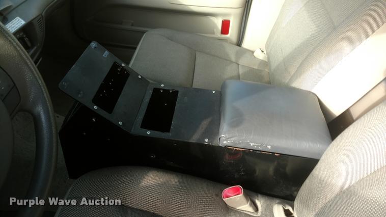 image for item DB0878 2009 Ford Crown Victoria Police Interceptor