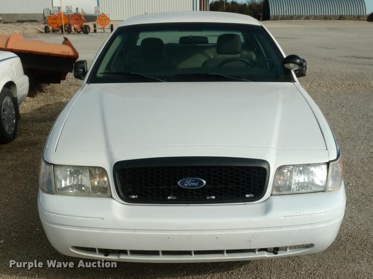 image for item DB0879 2009 Ford Crown Victoria Police Interceptor
