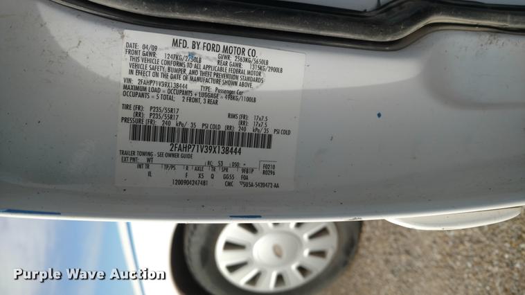 image for item DB0879 2009 Ford Crown Victoria Police Interceptor