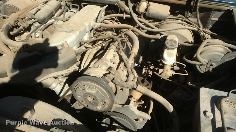 image for item DB0881 1990 Ford Ranger XLT pickup truck