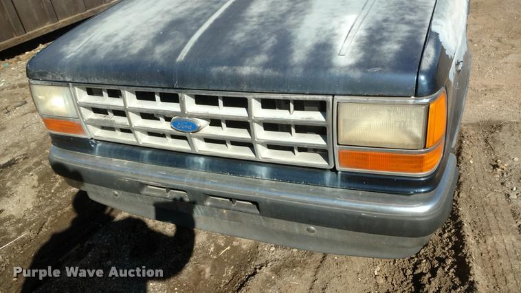 image for item DB0881 1990 Ford Ranger XLT pickup truck