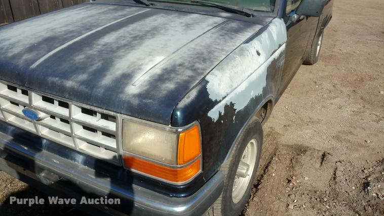 image for item DB0881 1990 Ford Ranger XLT pickup truck