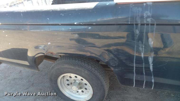 image for item DB0881 1990 Ford Ranger XLT pickup truck
