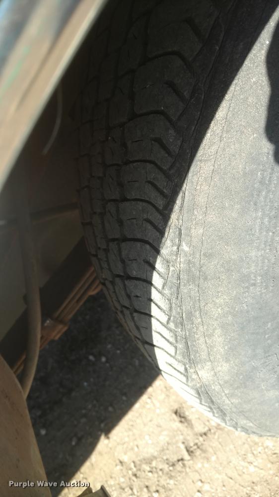 image for item DB0881 1990 Ford Ranger XLT pickup truck