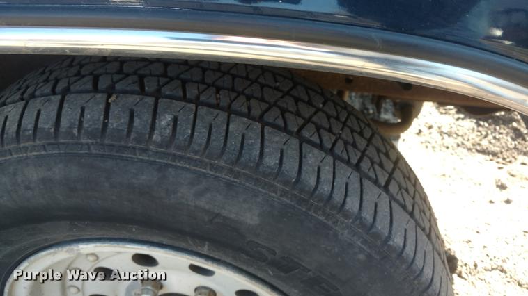 image for item DB0881 1990 Ford Ranger XLT pickup truck