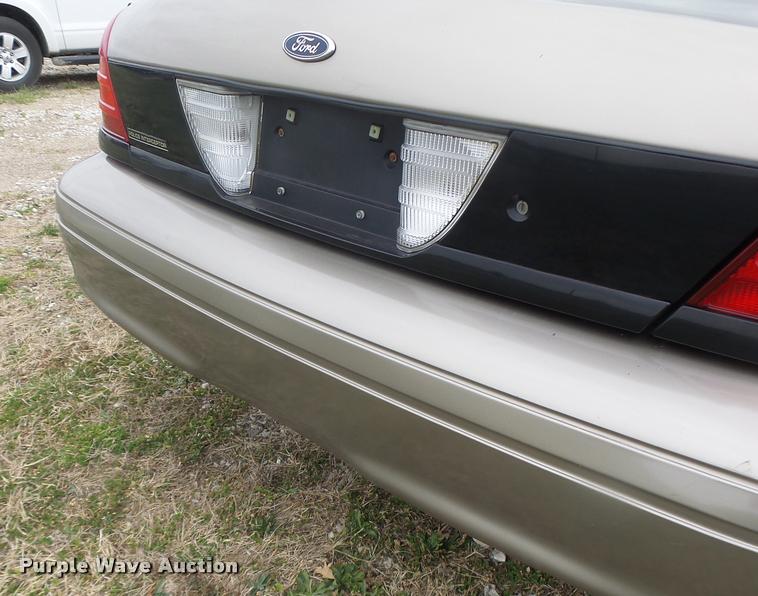 image for item DB1299 2007 Ford Crown Victoria Police Interceptor