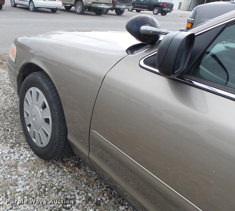 image for item DB1299 2007 Ford Crown Victoria Police Interceptor